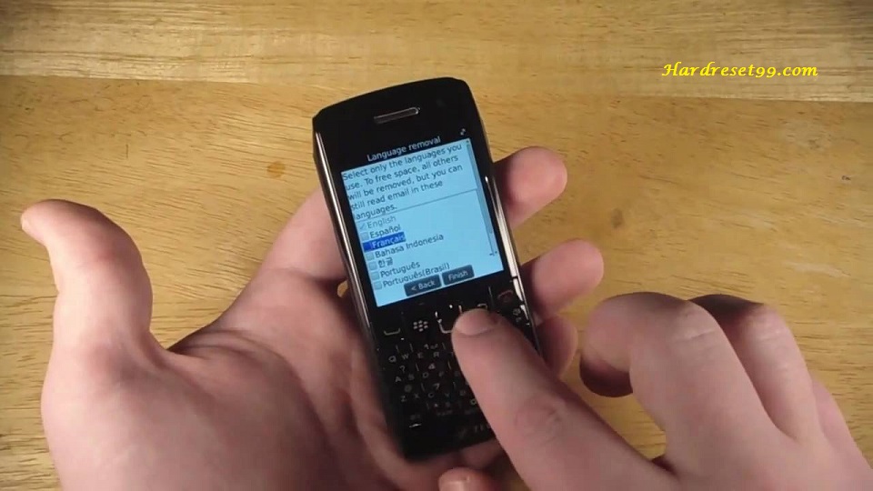 BlackBerry 9100 Pearl Hard reset - How To Factory Reset